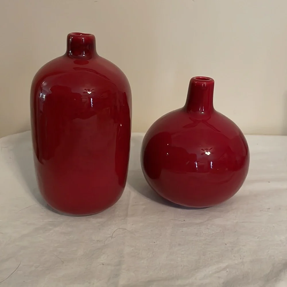 NWT Crate & Barrel Red Scarlett Perry Bud Vases - Tall & Short - Set of 2